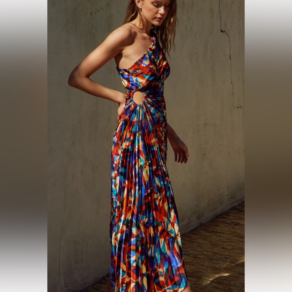 sz M All the Rage/ Virginia Beach asymmetrical pleated satin maxi dress NWT🐸